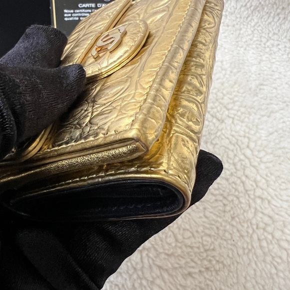 Auth Chanel Metallic Gold Croc Embossed Trifold Compact Wallet - Picture 11 of 15